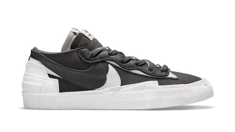 Nike Sacai Blazer Low "Iron Grey"